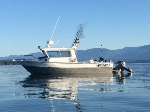 Calm seas and clear skies for a perfect fishing day